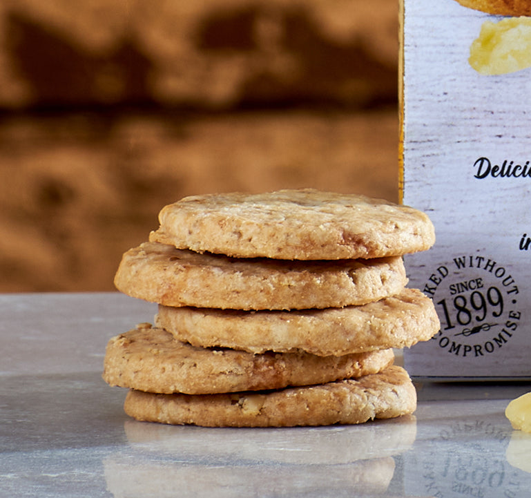 Mature Cheddar Oaty Biscuits