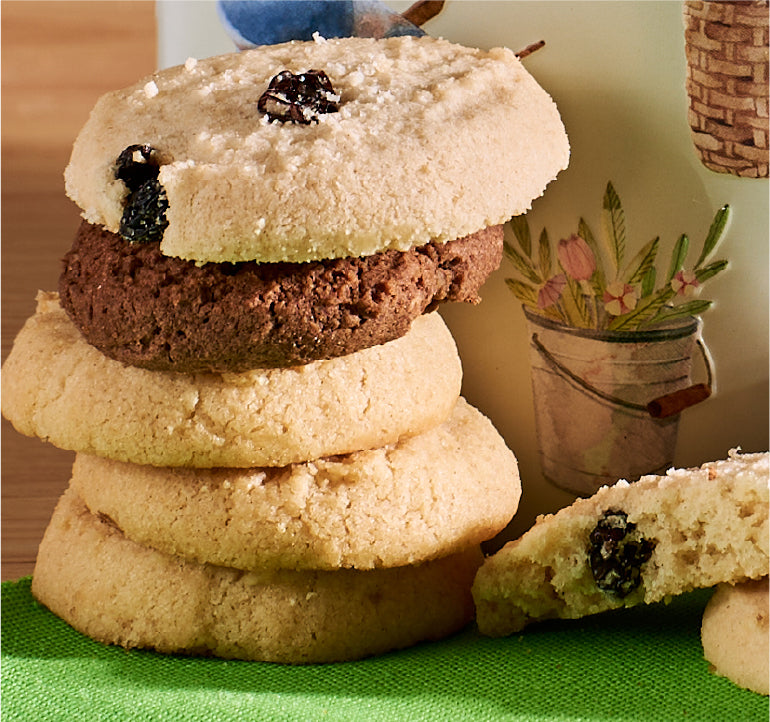 Embossed Pottering Garden Round Tin