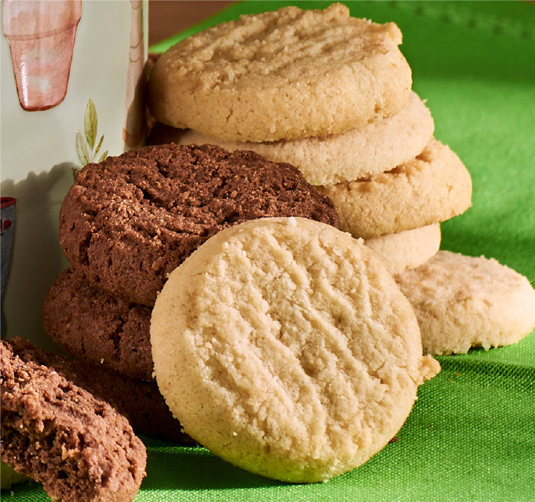 Embossed Pottering Garden Round Tin