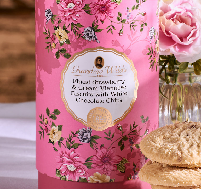 Victorian Floral Strawberry & Cream Tube