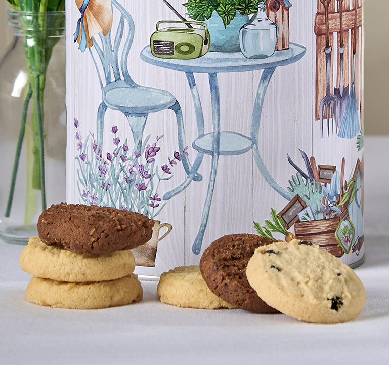 Embossed Garden Retreat Round Tin