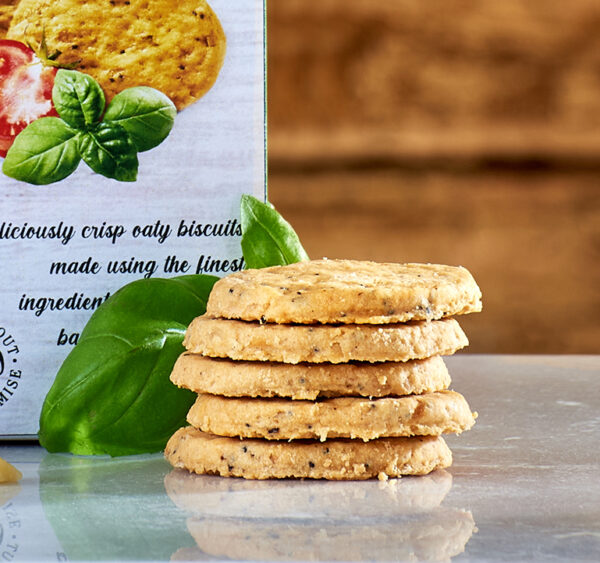 Oaty Biscuits & Chutney Selection Box - Image 2