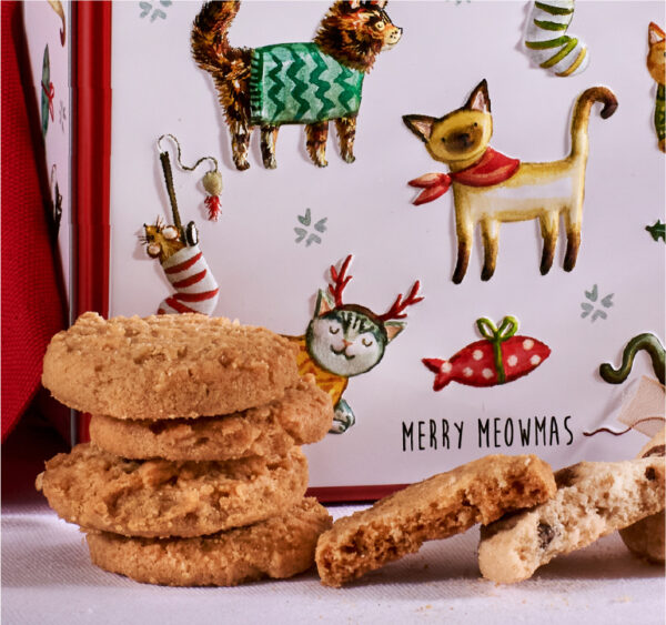Embossed Merry Meowmas Tin - Image 3