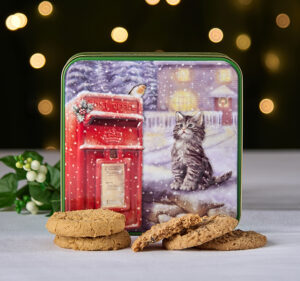 Embossed Kitten & Postbox Tin
